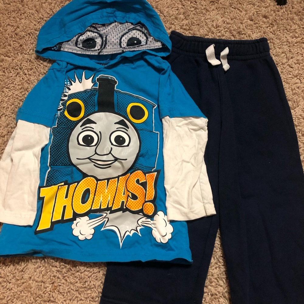 2T Thomas and Friends outfit